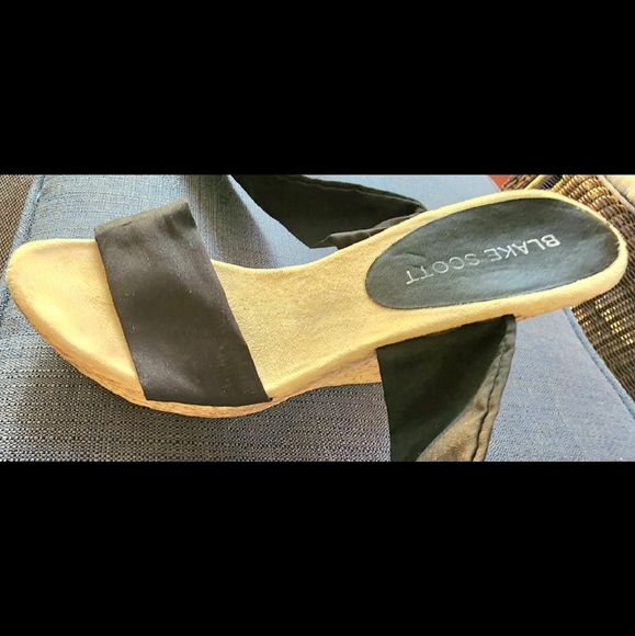 BLAKE SCOTT LACE UP WEDGE HEEL BLACK 8.5 - Picture 8 of 12